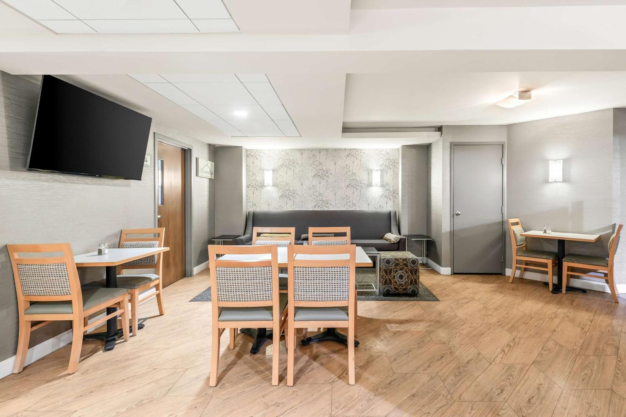 Best Western West Towne Suites Мадисон Экстерьер фото
