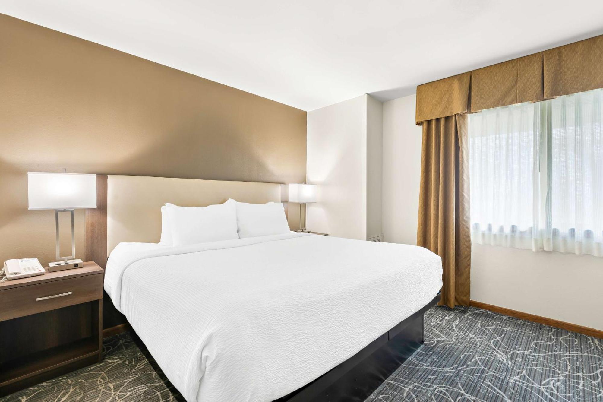 Best Western West Towne Suites Мадисон Экстерьер фото