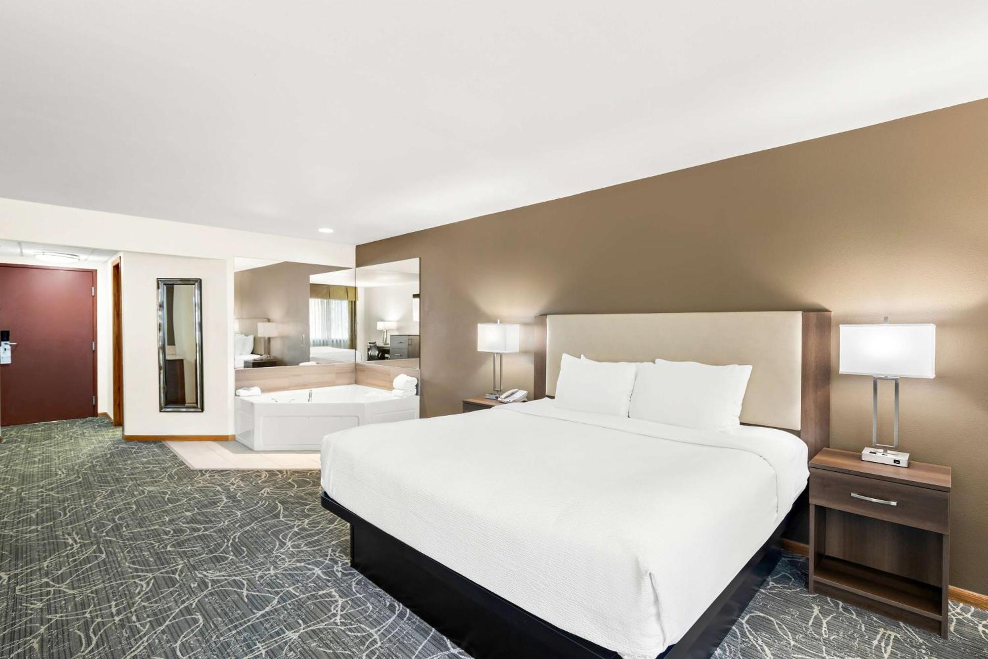 Best Western West Towne Suites Мадисон Экстерьер фото