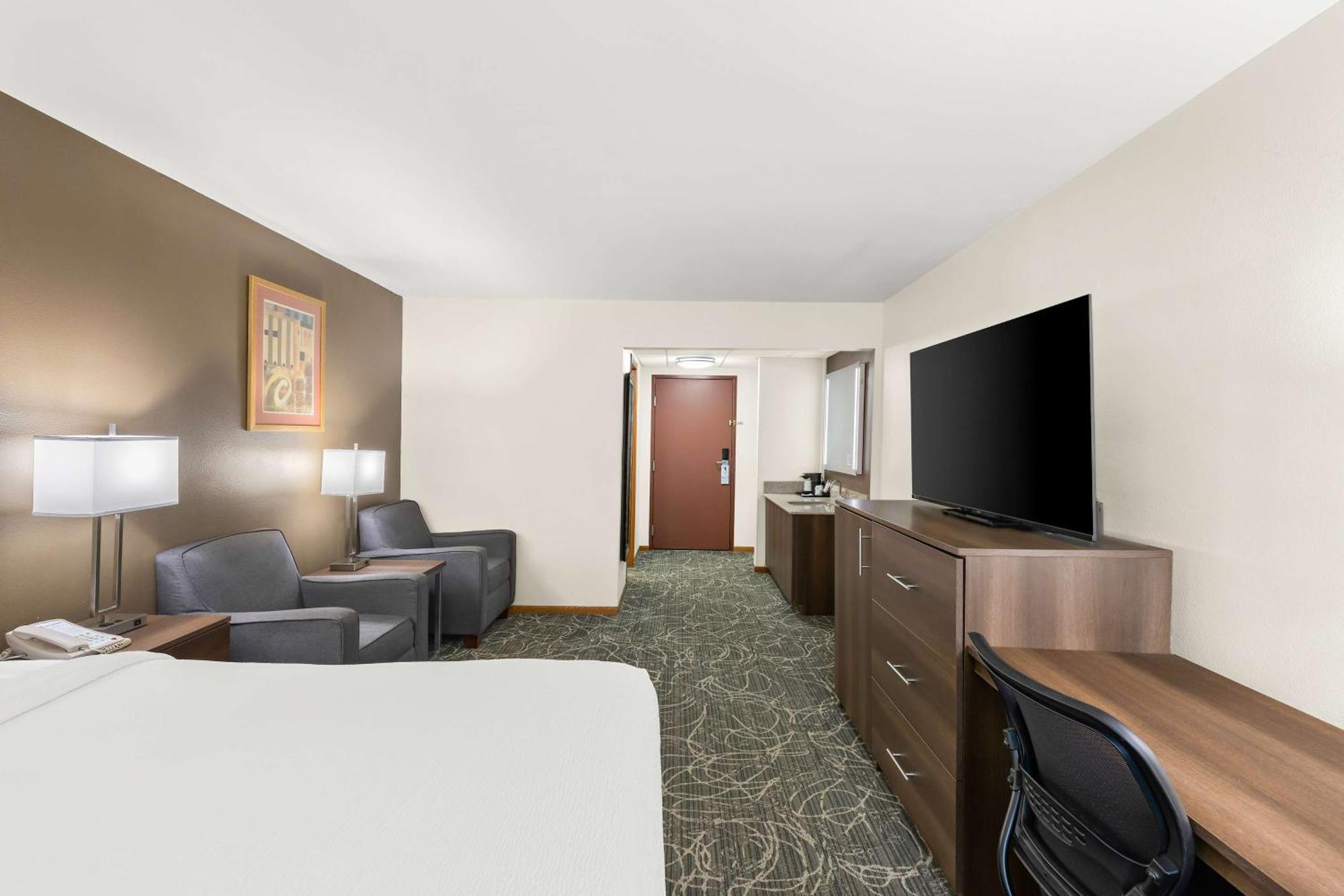 Best Western West Towne Suites Мадисон Экстерьер фото