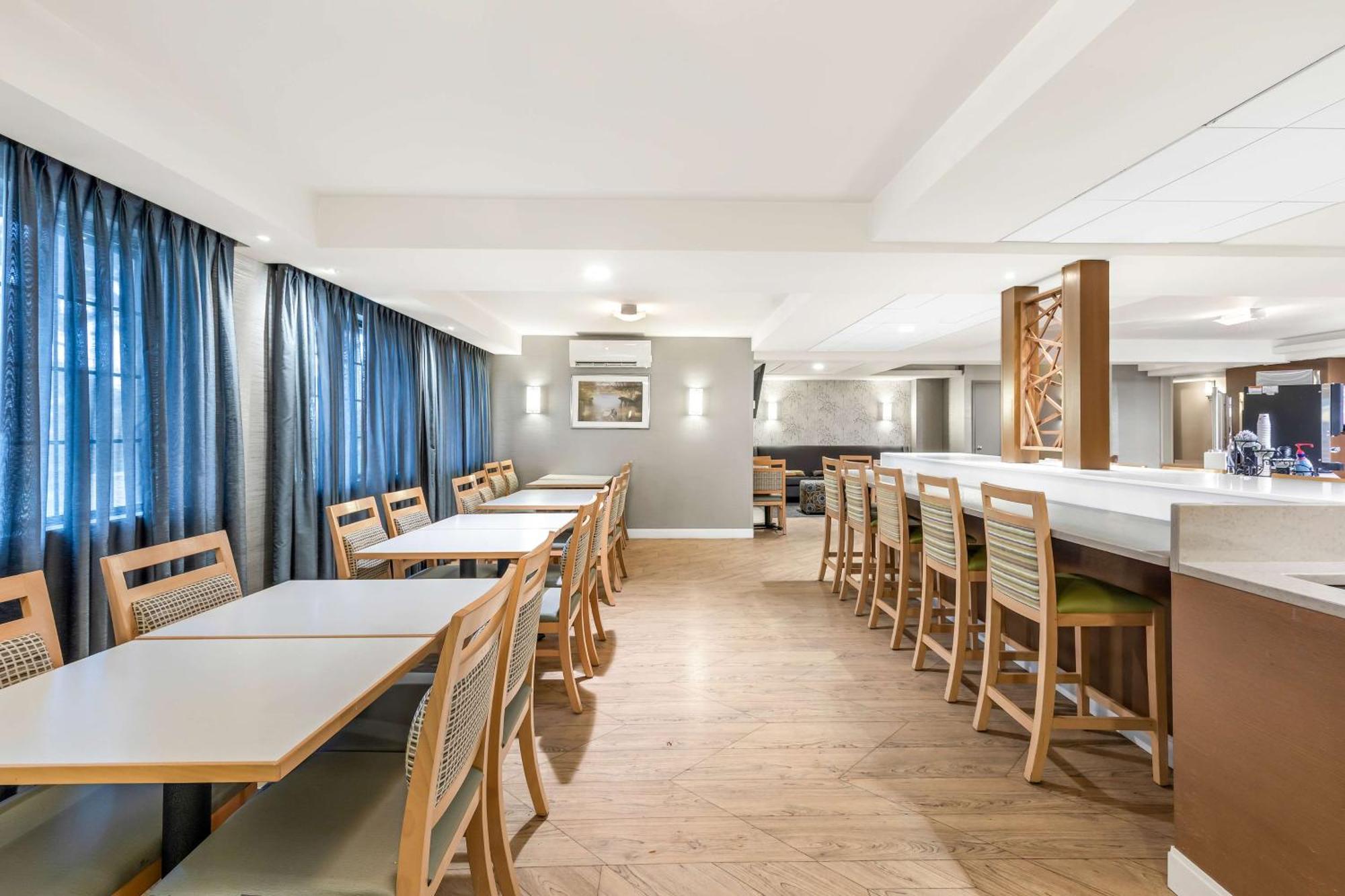 Best Western West Towne Suites Мадисон Экстерьер фото