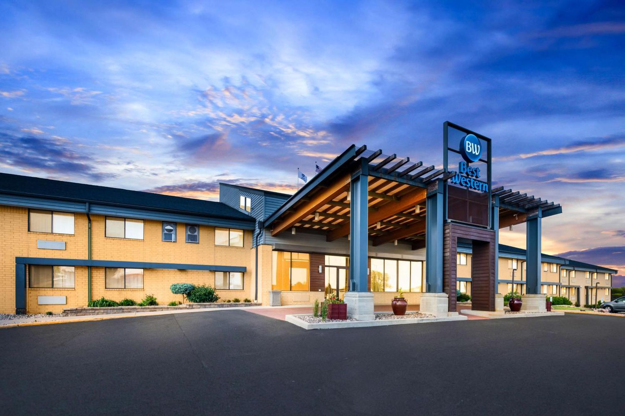 Best Western West Towne Suites Мадисон Экстерьер фото